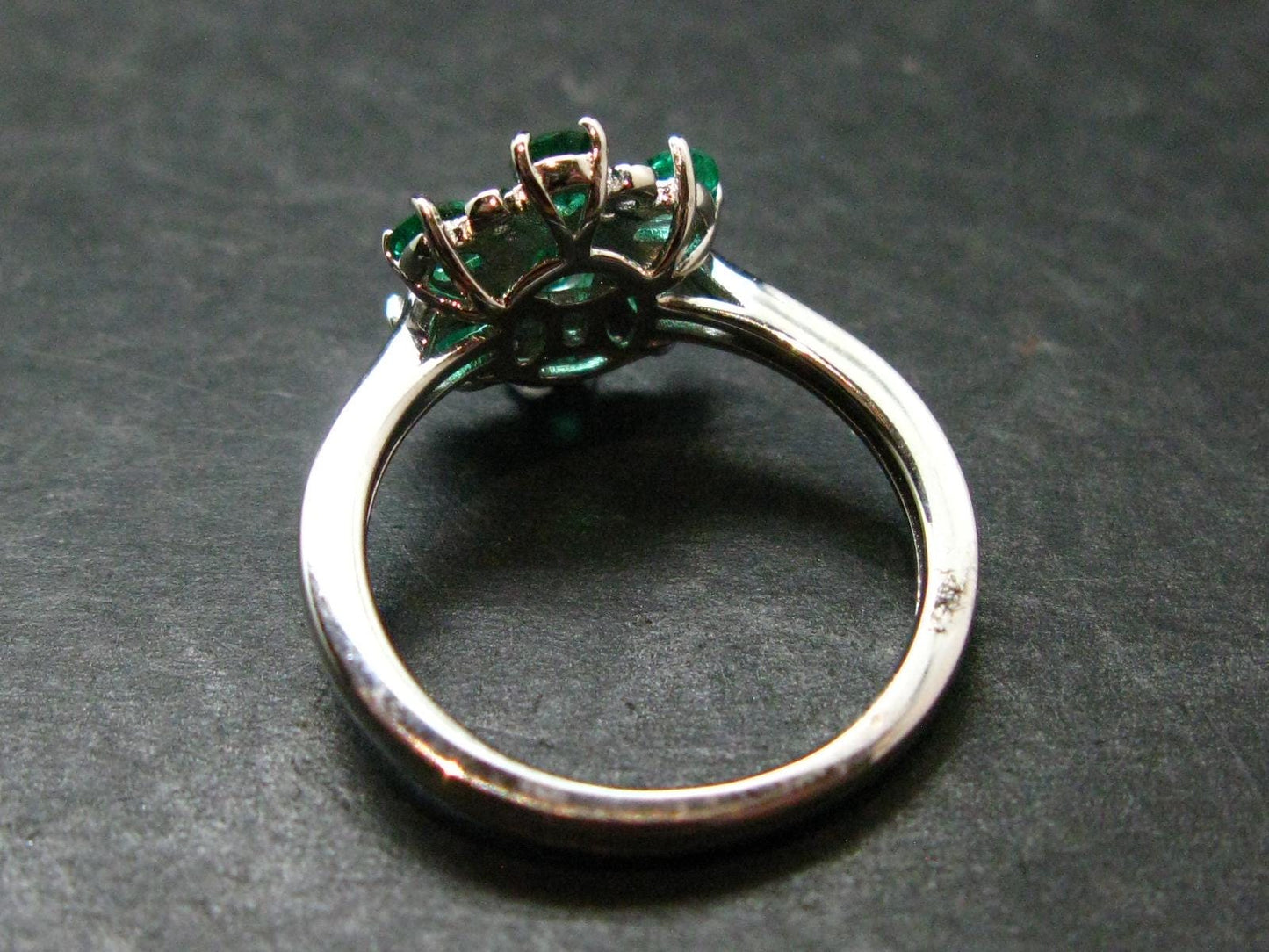 Emerald Faceted Silver Ring from Colombia - 2.89 Grams Total - Size 7