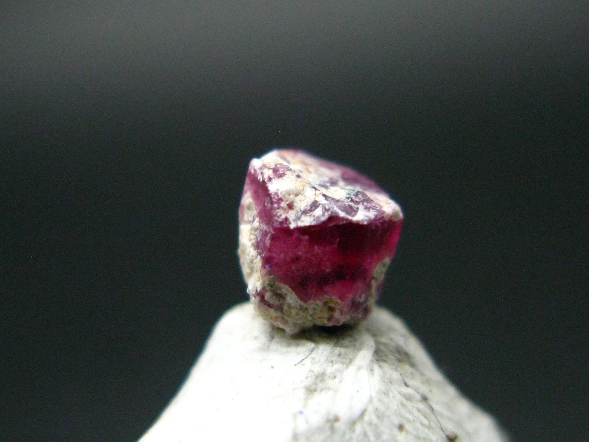 Nice Rare Gem Bixbite Red Emerald Beryl Crystal From Utah USA - 0.66 Carats
