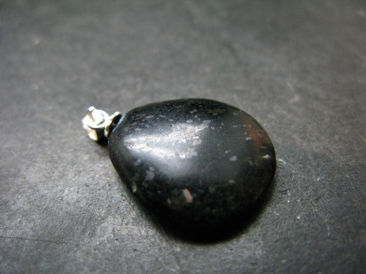 Very Rare Sterling Silver Nuumite Nuummite Pendant From Greenland - 1.0" - 3.72 Grams