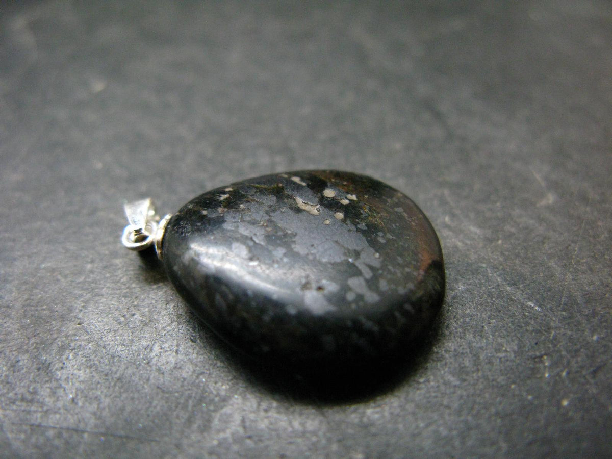 Very Rare Sterling Silver Nuumite Nuummite Pendant From Greenland - 1.0" - 3.72 Grams