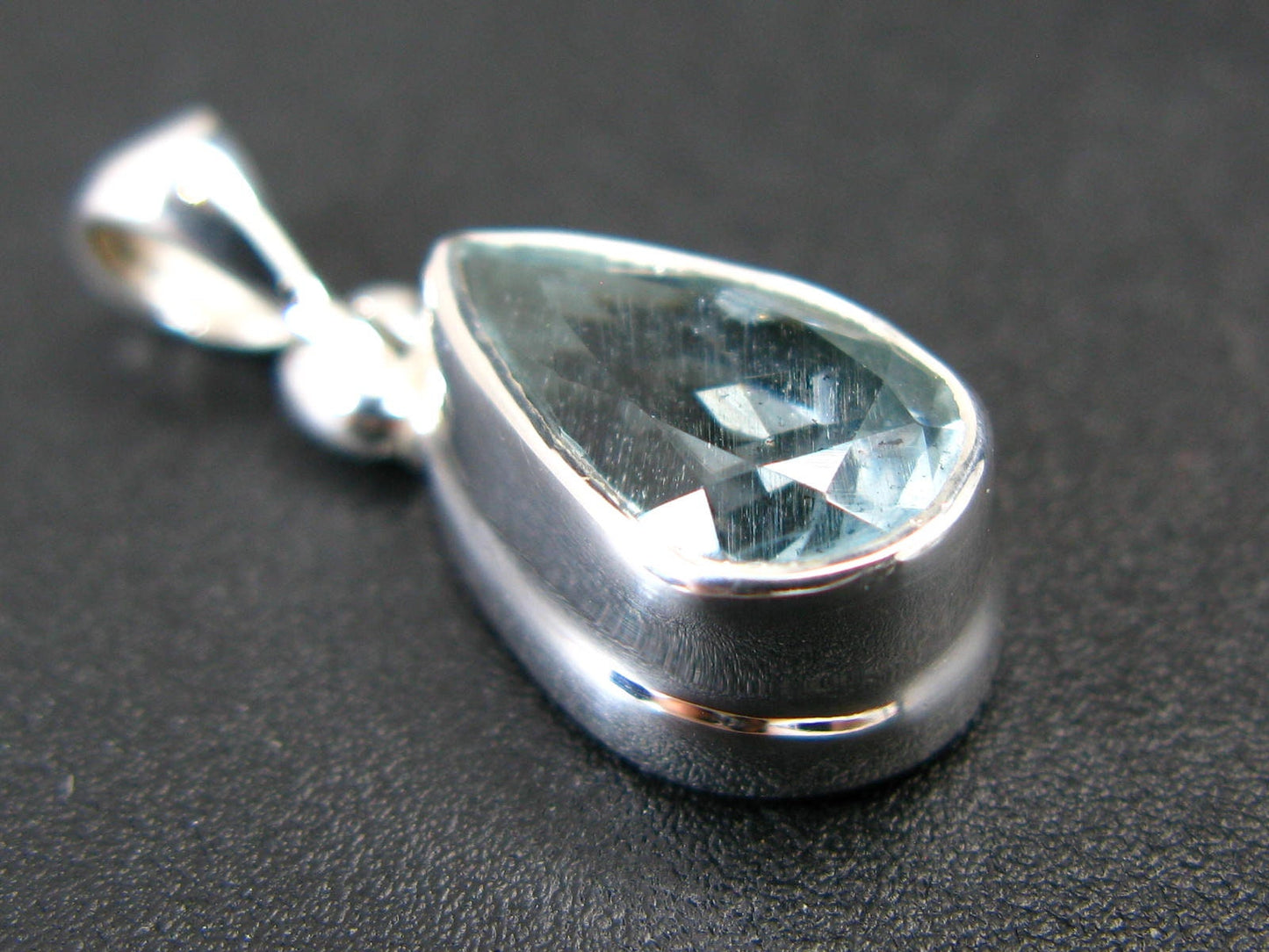 Stunning Genuine Faceted Aquamarine Gem Sterling Silver Pendant From Brazil - 0.9"