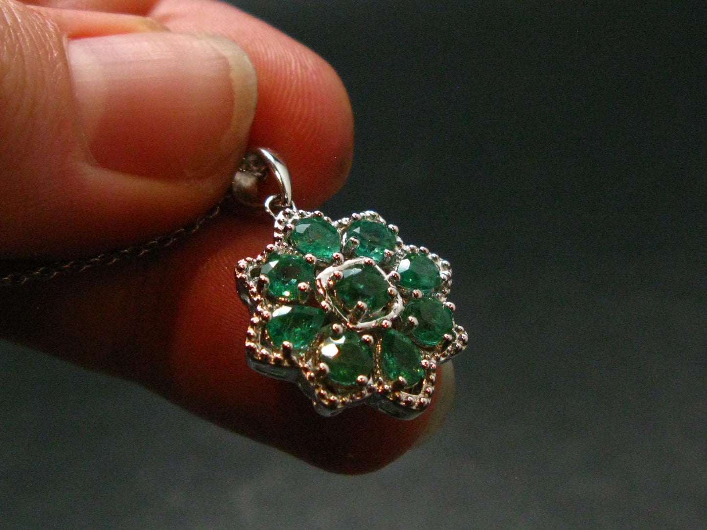 Emerald Silver Pendant W/Chain From Colombia - 3.86 Grams Total