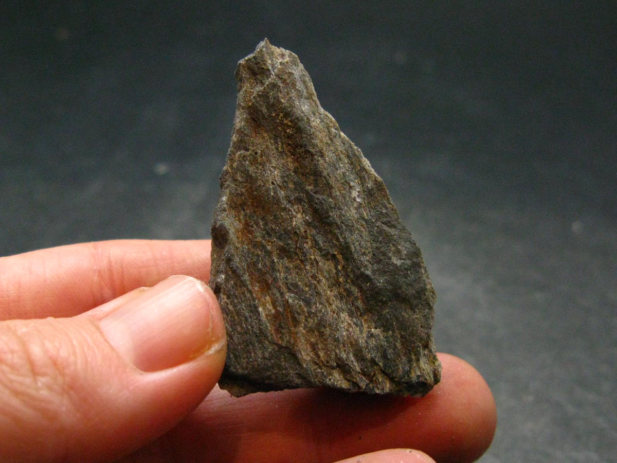 Rare ISUA Stone Raw Piece from Greenland - 1.7" - 18.38 Grams