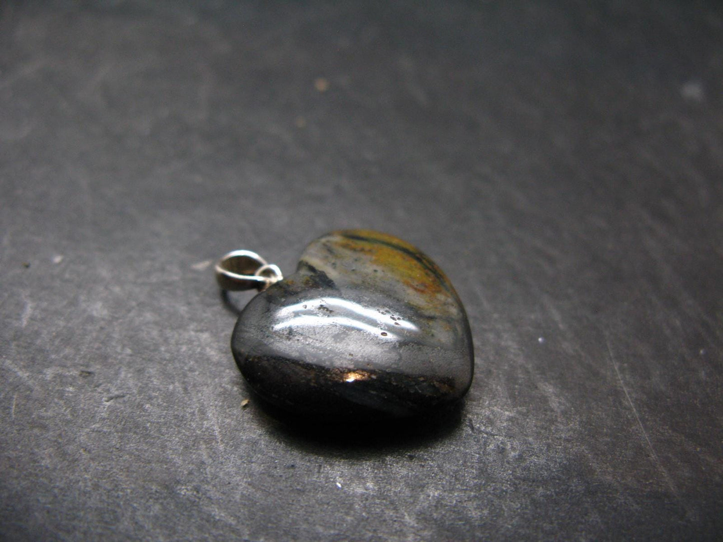 Rare ISUA Stone Silver Heart Pendant From Greenland - 1.0" - 4.37 Grams