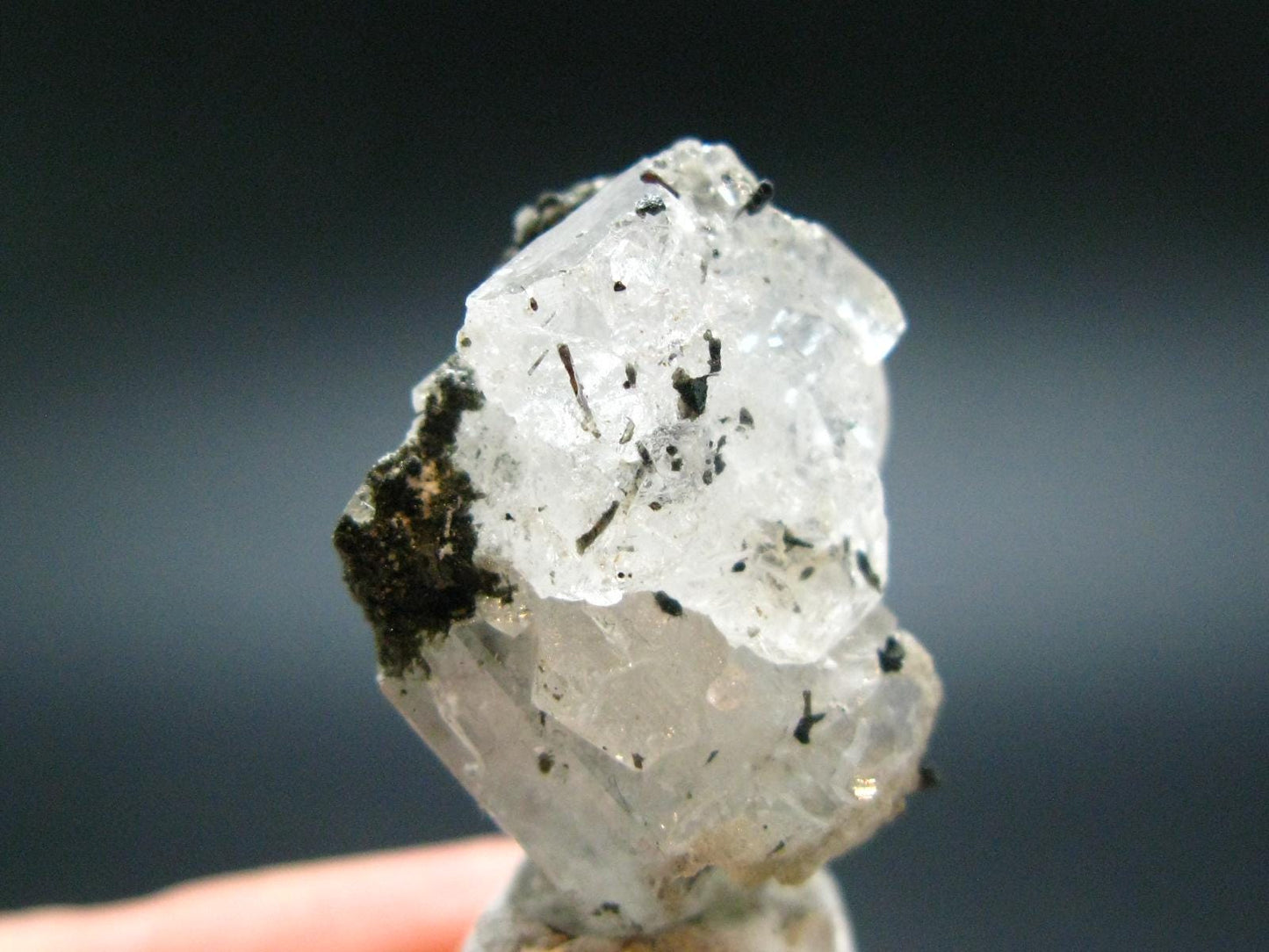 Rare Phenakite Phenacite Crystal from Madagascar - 35.60 Carats - 0.9"