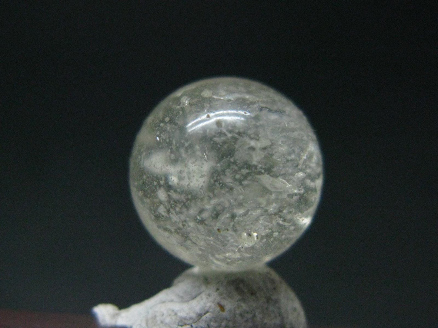 Rare Huge Libyan Tektite Glass Sphere Ball From Libya - 7.20 Carats - 1.1 Centimeters