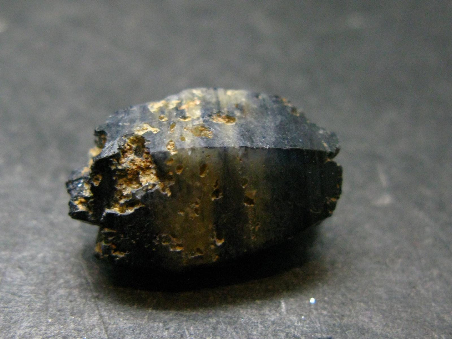 Gem Blue Sapphire Crystal From Sri Lanka - 0.8" - 23.65 Carats