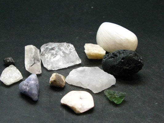 Synergy 12 Set Phenakite Moldavite Natrolite Petalite Danburite Tektite Scolecite Herderite Tanzanite Brookite 64.49 Gr