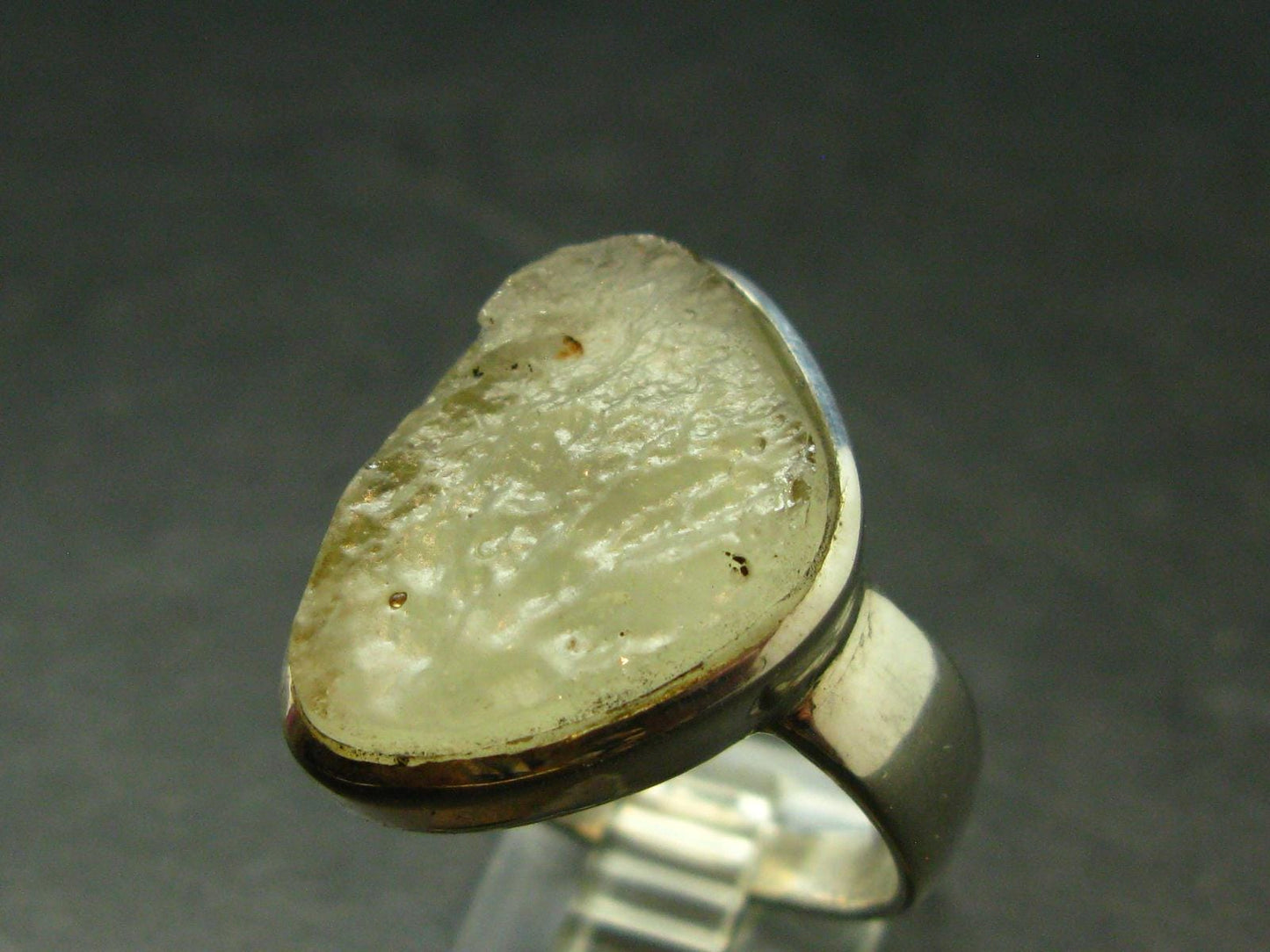 Natural Gem Raw Libyan Desert Glass Tektite Sterling Silver Ring from Libya - Size 9.75 - 9.0 Grams