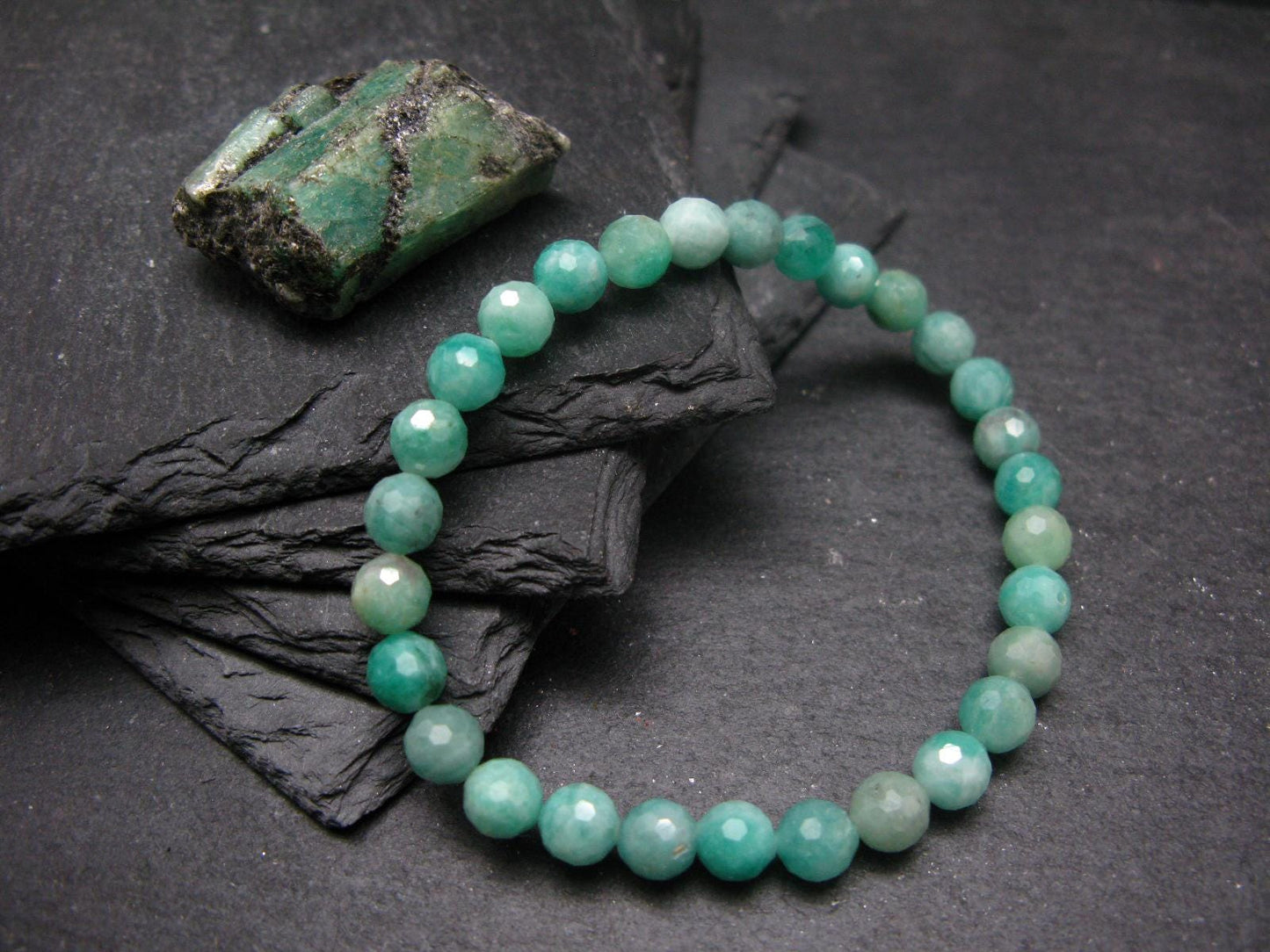 Emerald Genuine Bracelet ~ 7 Inches ~ 7mm Round Facetted Beads