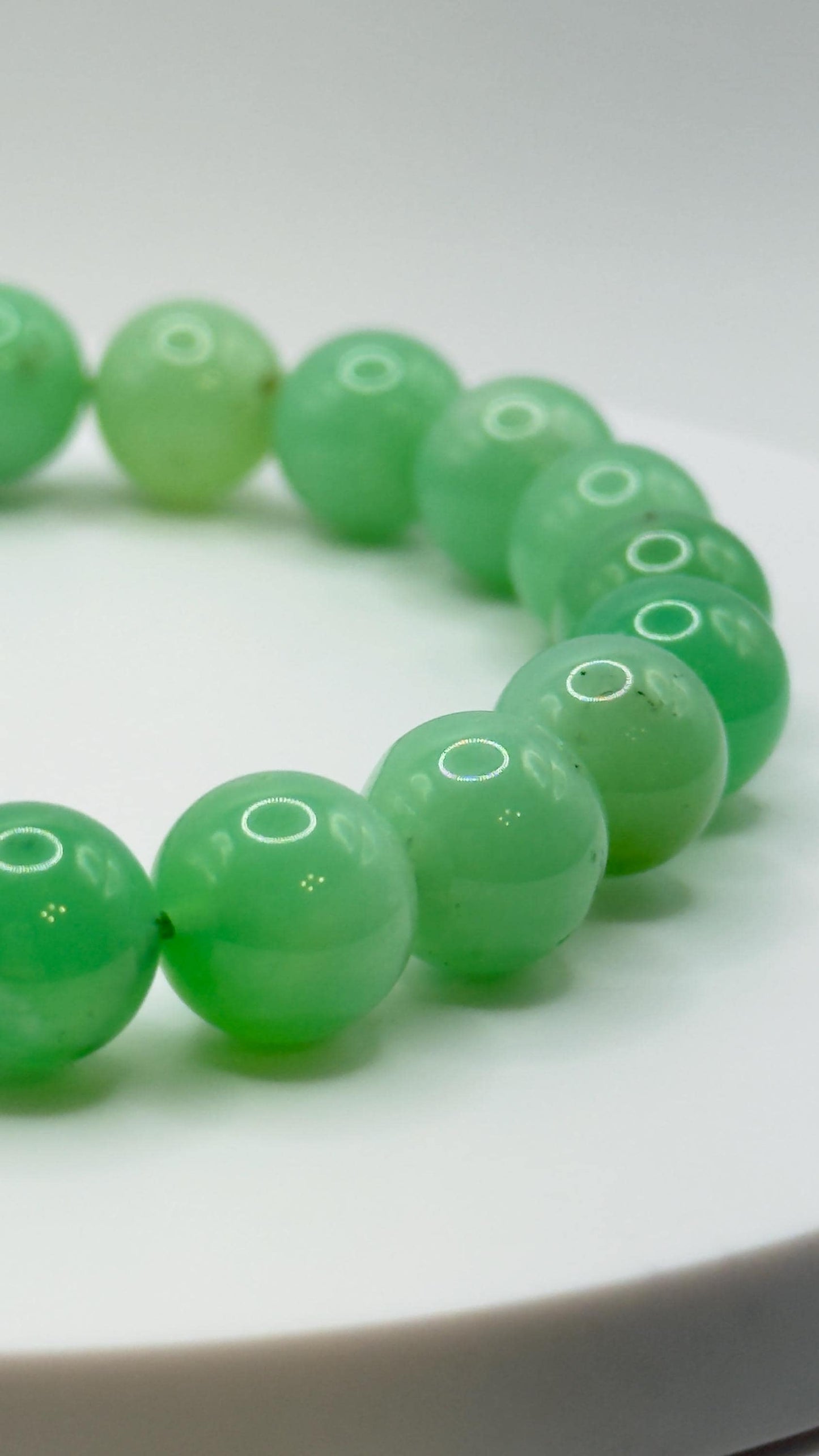 Green Chrysoprase Round Bead Bracelet – Natural Stretch Jewelry - Weight 29.16 g