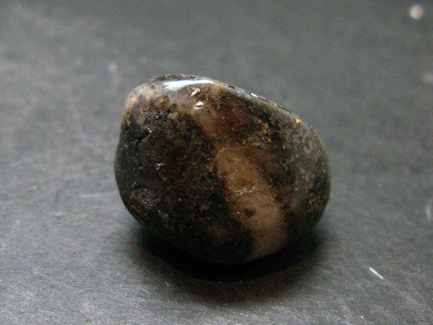 Healers Gold Tumbled Stone From USA - 1.1" - 23.52 Grams