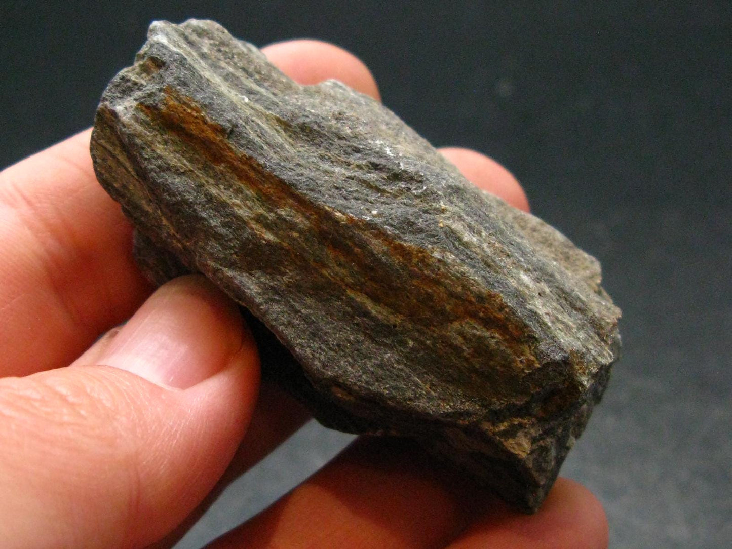 Rare ISUA Stone Raw Piece from Greenland - 2.1" - 60.27 Grams