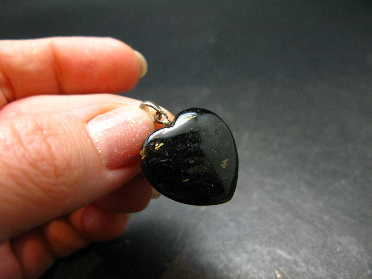 Silver Nuumite Nuummite Heart Pendant From Greenland - 1.1" - 4.83 Grams
