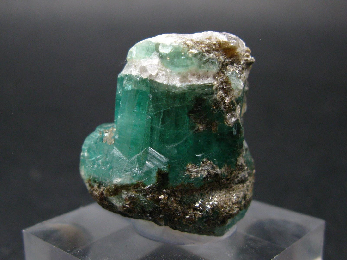 Fantastic Emerald Beryl Cluster From Russia - 1.3" - 29 Grams