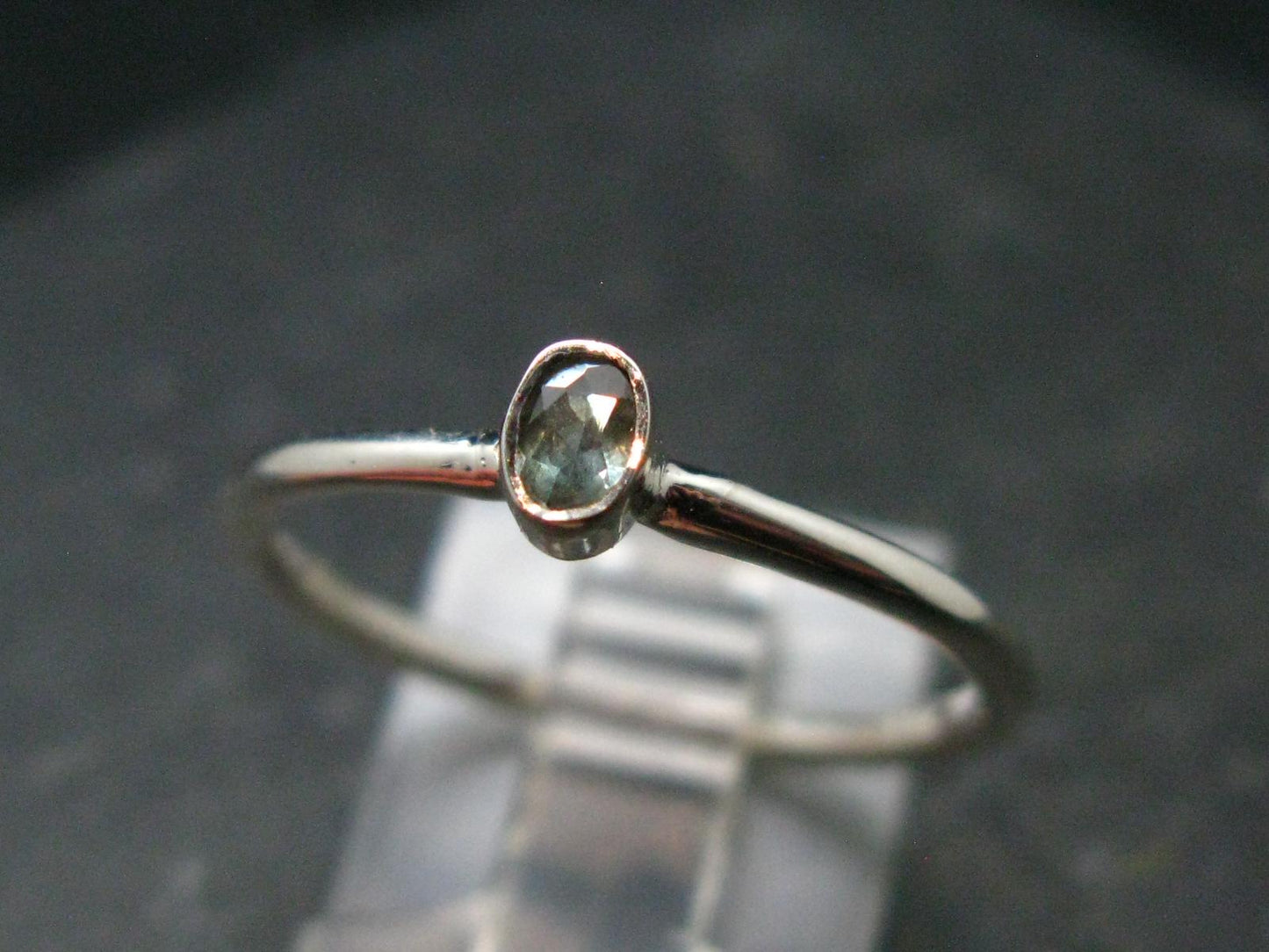 Genuine Alexandrite Gem Silver Ring From Russia - Size 9 - 1.54 Grams