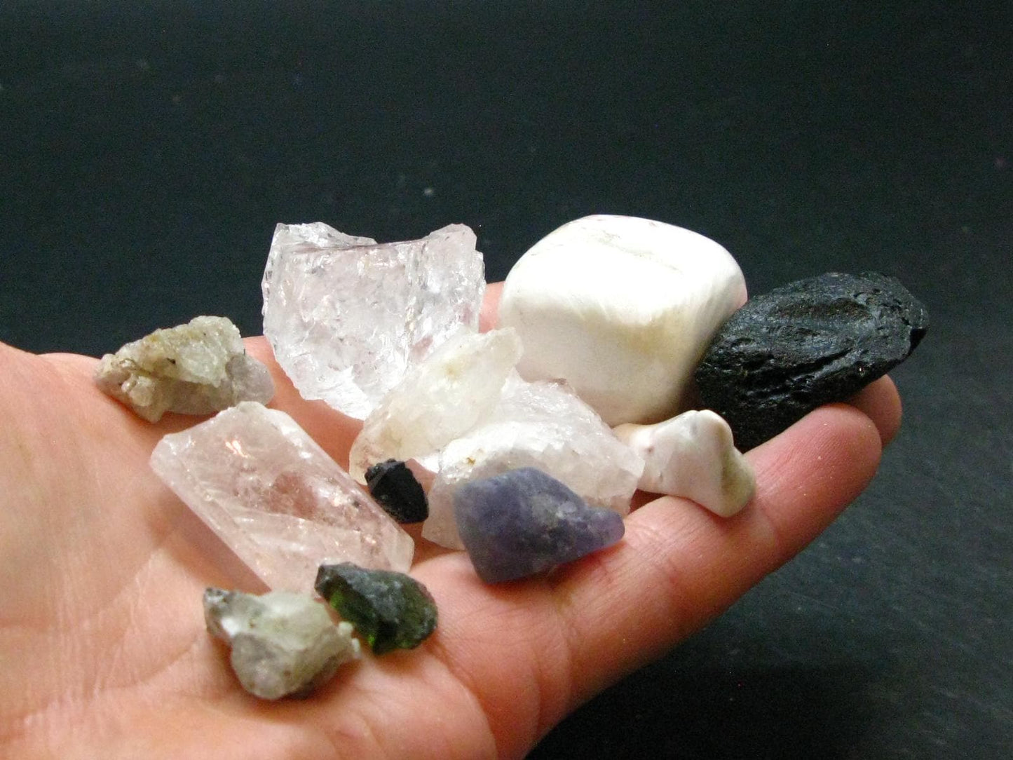 Synergy 12 Set Phenakite Moldavite Natrolite Petalite Danburite Tektite Scolecite Herderite Tanzanite Brookite 85.03 Gr