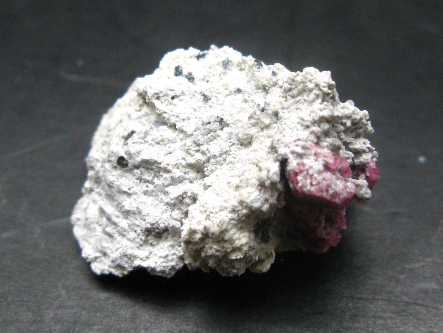 Rare Gem Bixbite Red Emerald Beryl Cluster From Utah USA - 1.3" - 7.48 Grams