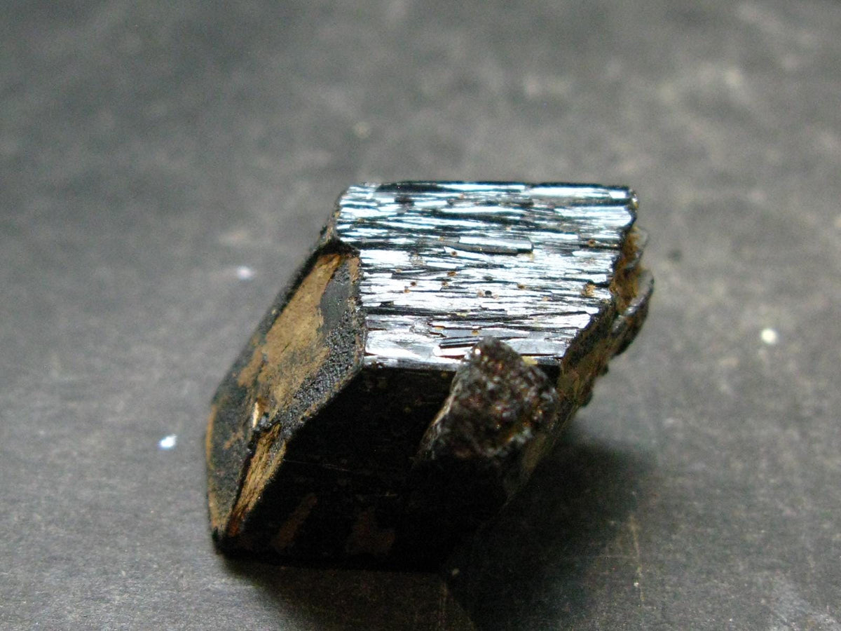 Ilvaite Crystal From China - 1.0" - 15.72 Grams