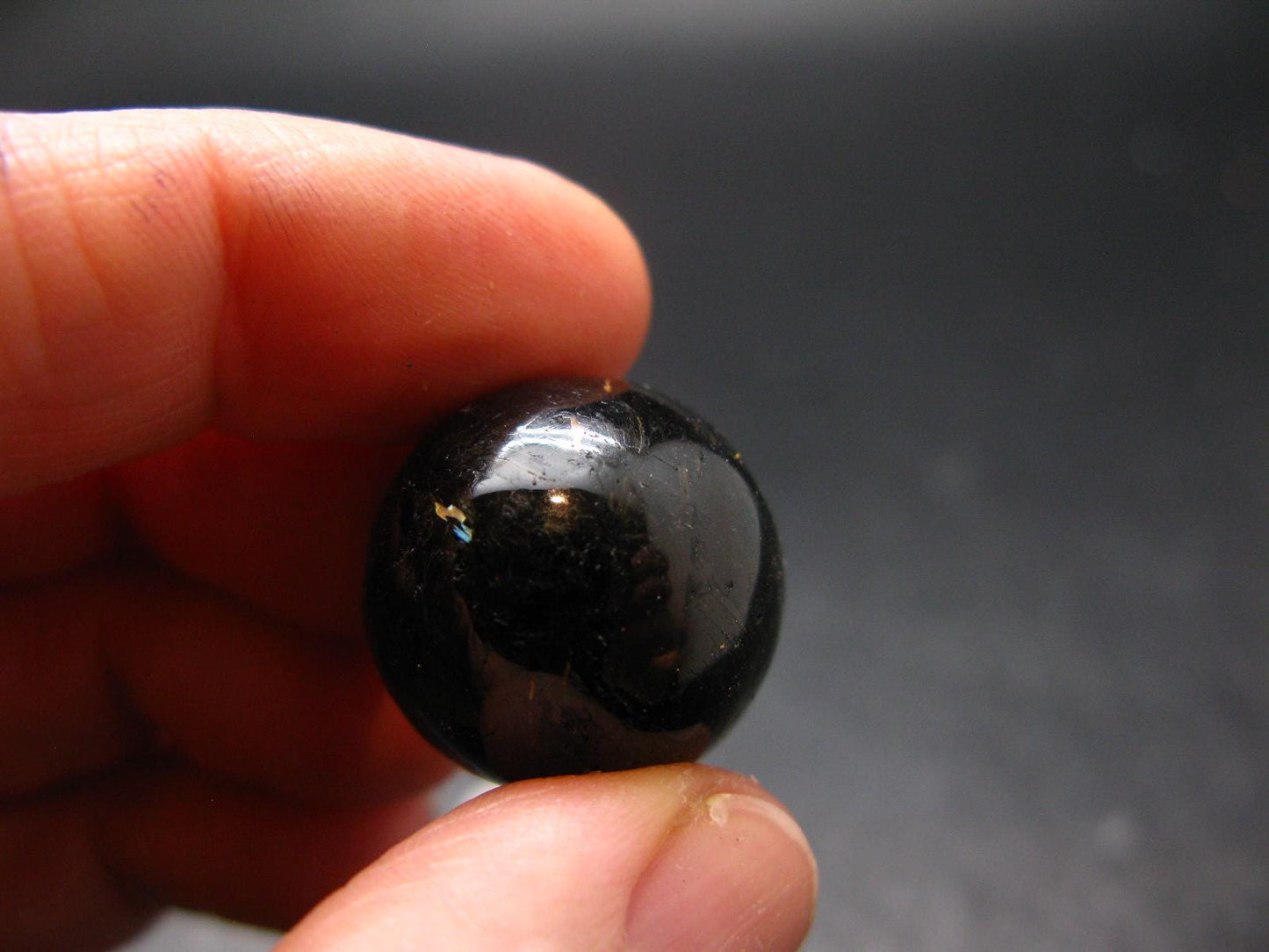 Nuumite Nuummite Sphere Ball From Greenland - 0.7" - 13.18 Grams