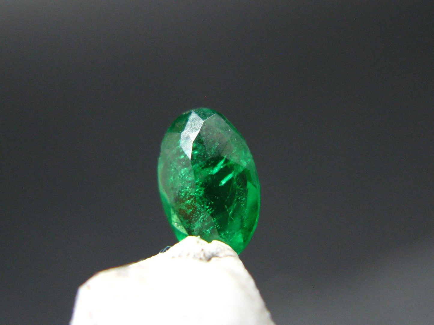 Gem Tsavorite Tsavolite Garnet Cut Stone From Tanzania - 0.36 Carats