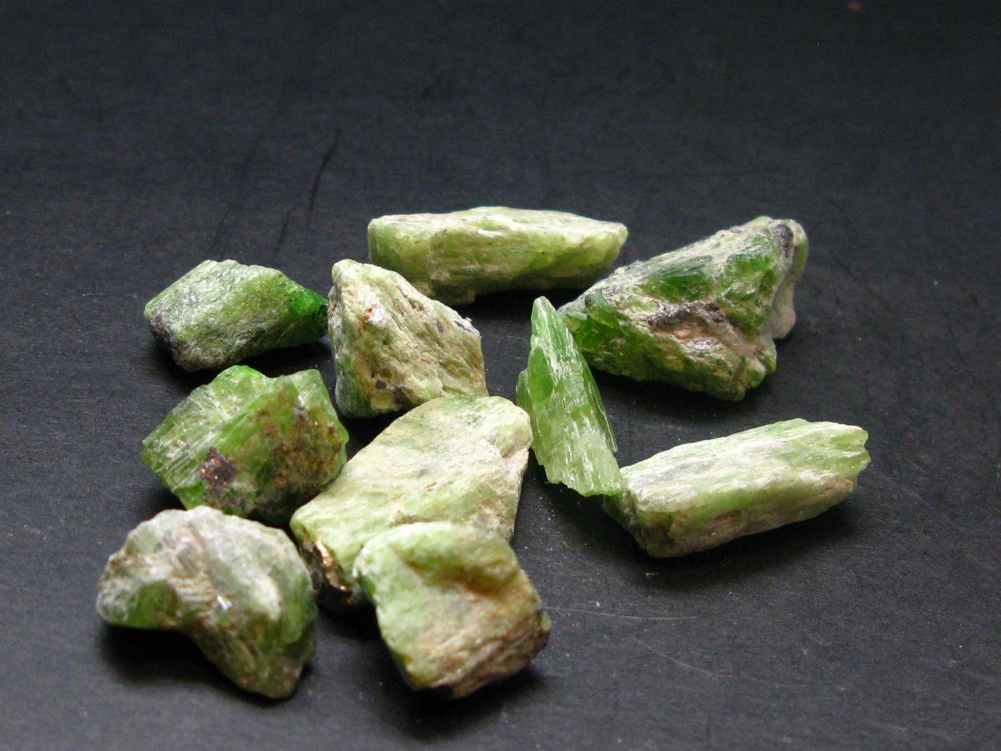 Rare Neon Tremolite Lot of 10 Crystals from Tanzania - 221.30 Carats