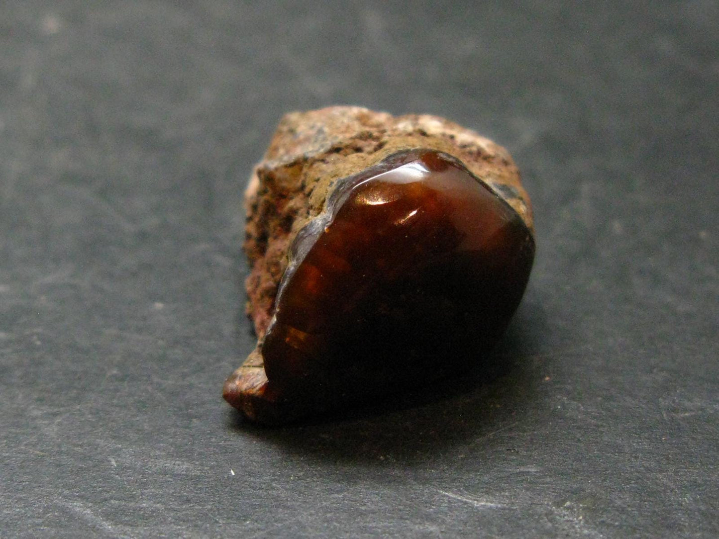 Fire Agate Crystal From Mexico - 0.9" - 7.50 Grams