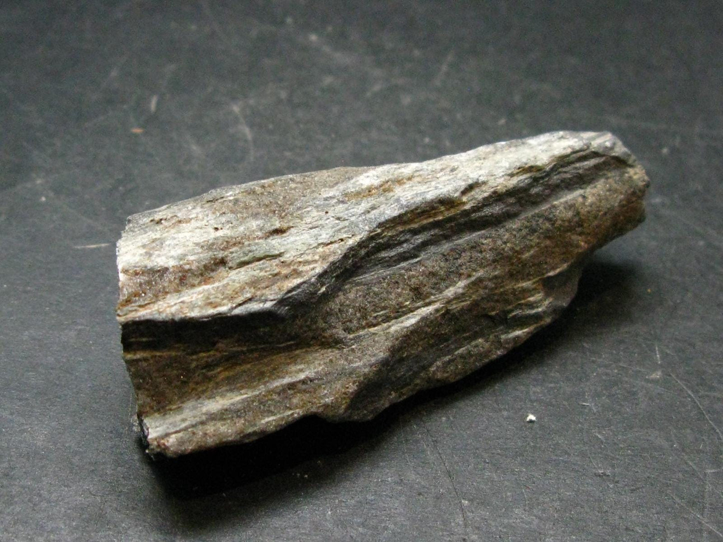 Rare ISUA Stone Raw Piece from Greenland - 2.5" - 58.83 Grams