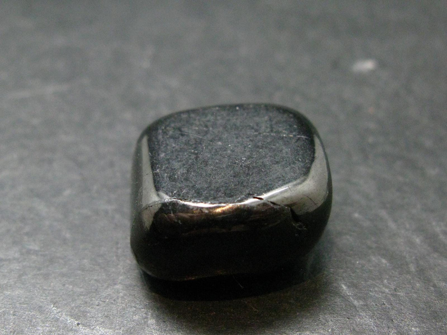Elite Shungite Tumbled Piece from Russia - 0.9" - 10.18 Grams
