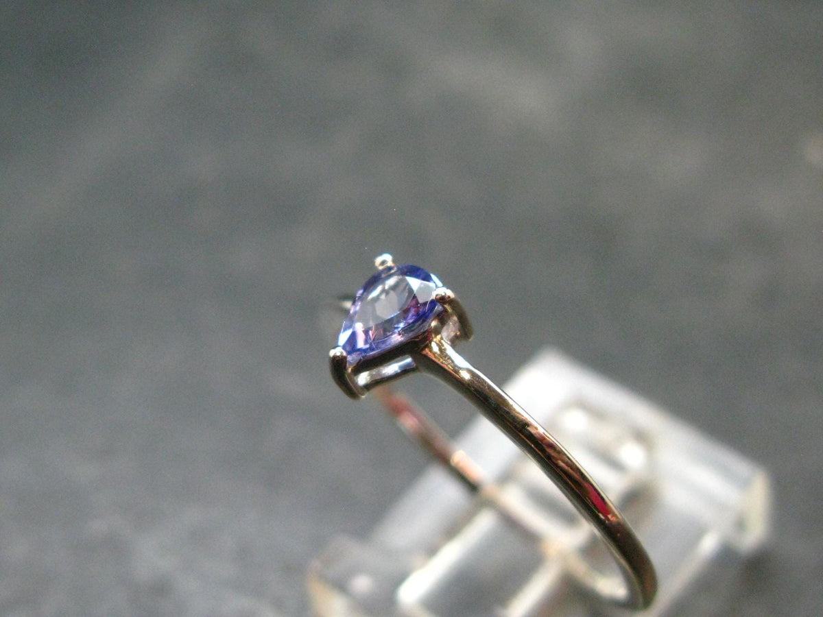 Tanzanite (Zoisite) Sterling Silver Ring - 1.06 Grams - Size 9