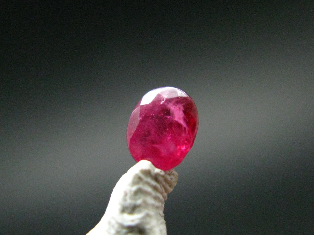 Beautiful Rare Gem Bixbite Red Beryl Emerald Cut Stone From Utah USA - 0.20 Carats - 4.0x3.2mm