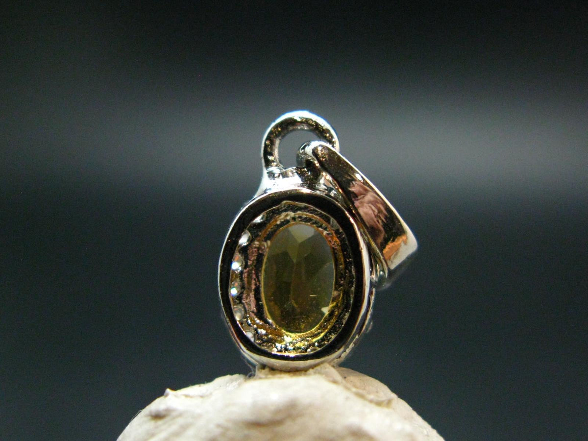 Yellow Citrine Gem Facetted Sterling Silver Pendant From Brazil With CZ - 0.7" - 1.21 Grams
