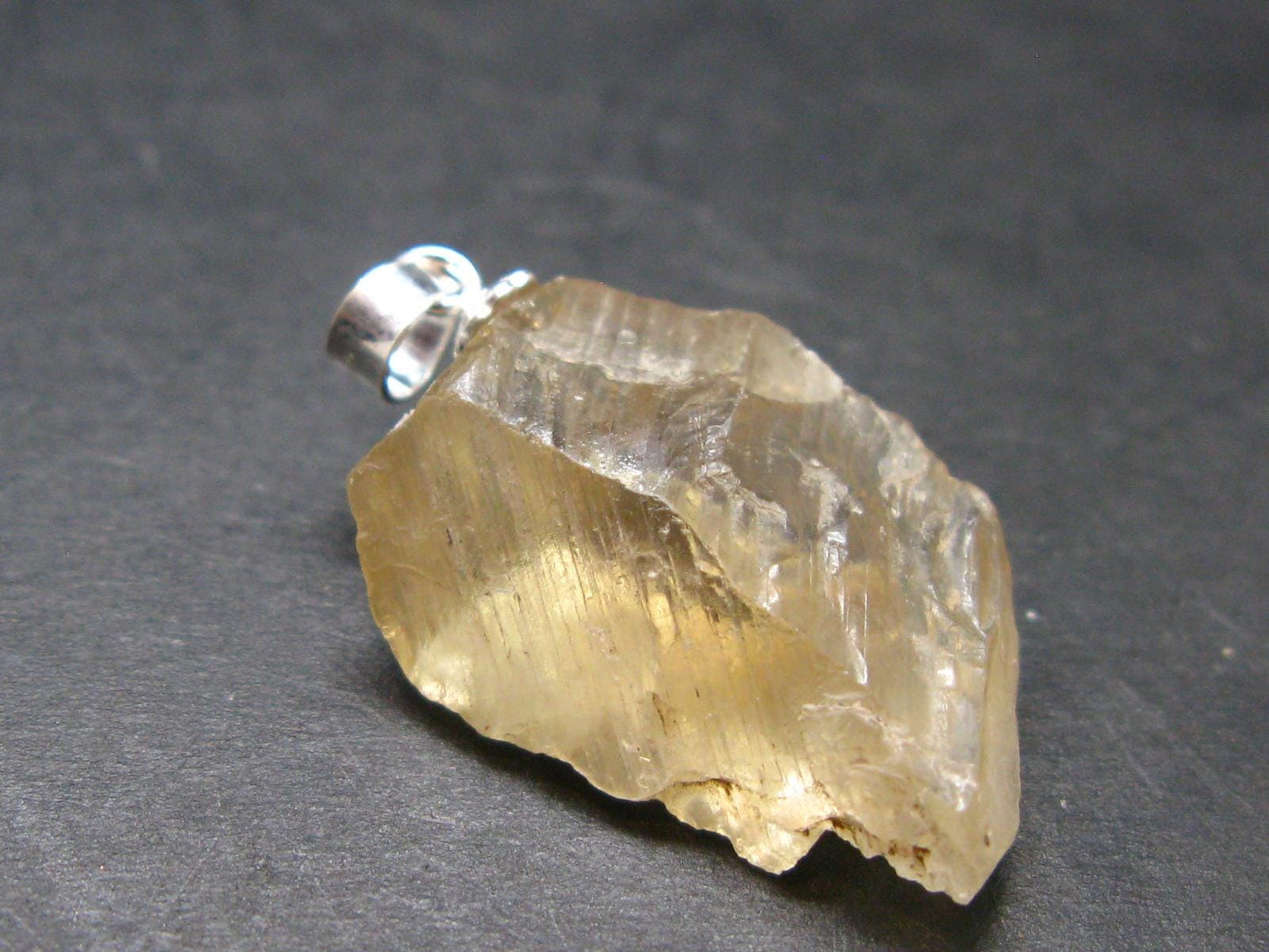 Oregon Sunstone Silver Pendant From USA - 1.2" - 18.6 Carats