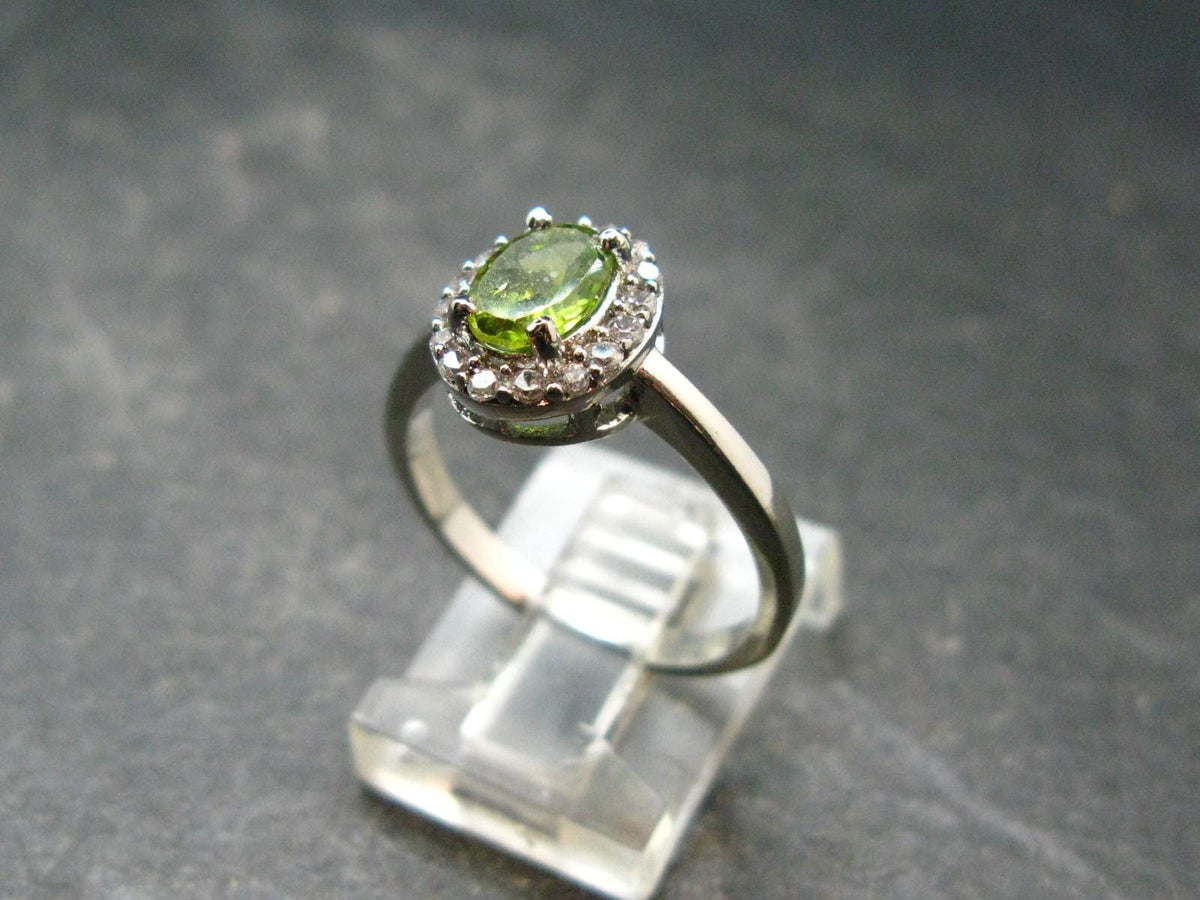 Natural Faceted Peridot Olivine Sterling Silver Ring - 2.86 Grams - Size 7.5