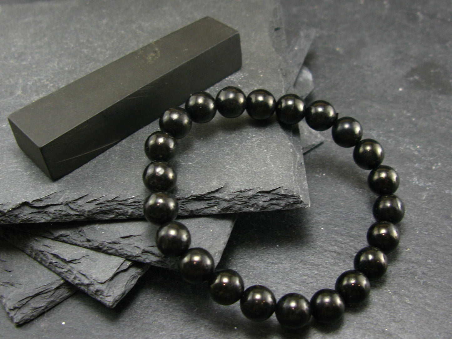 Whitby Jet Genuine Bracelet From UK ~ 7 Inches ~ 8mm Round Beads