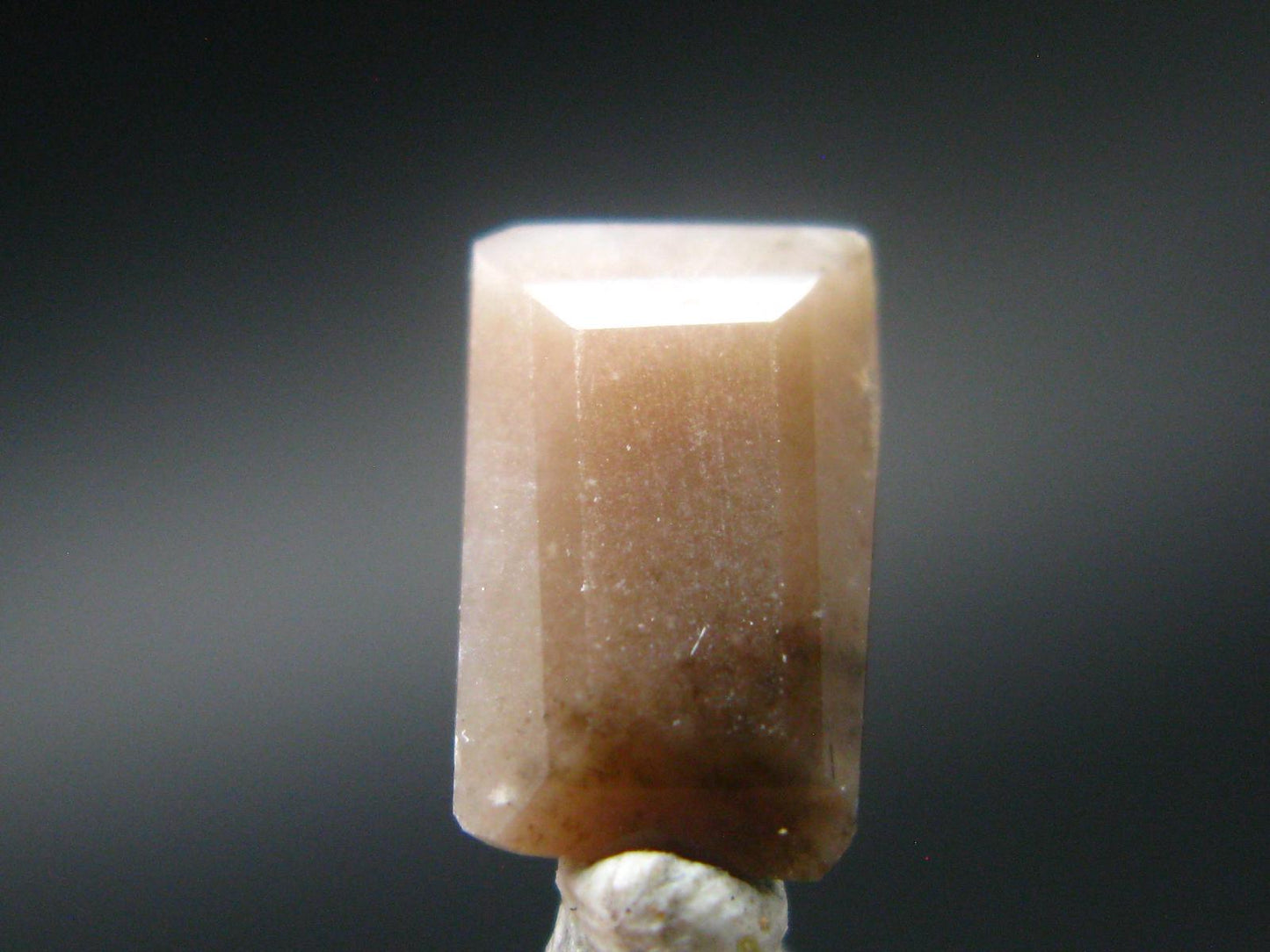 Rare Pink Emelucite Cut Gem Stone From Greenland - 1.54 Carats
