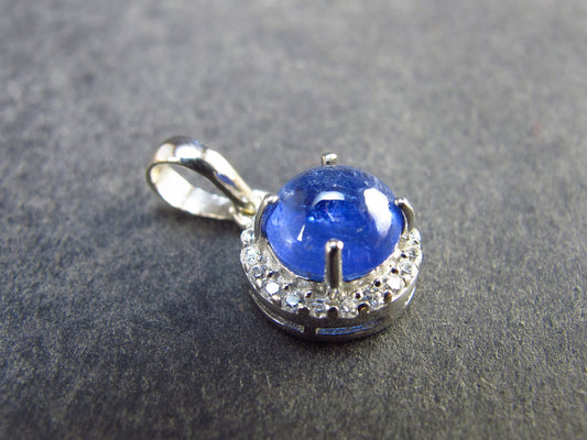 Fantastic Natural Intense Color Cabochon Tanzanite Zoisite Sterling Silver Pendant from Tanzania - 0.7" - 1.42 Grams