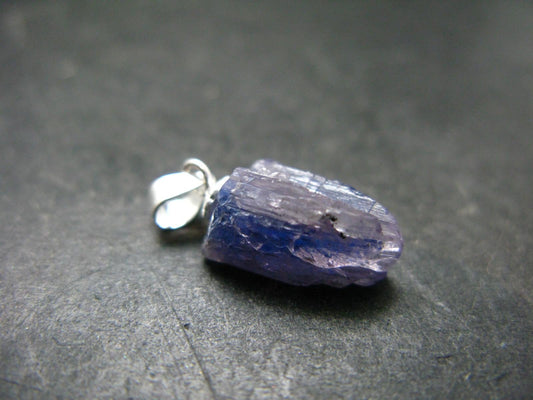 Tanzanite Pendant In Sterling Silver From Tanzania - 0.8" - 1.35 Grams