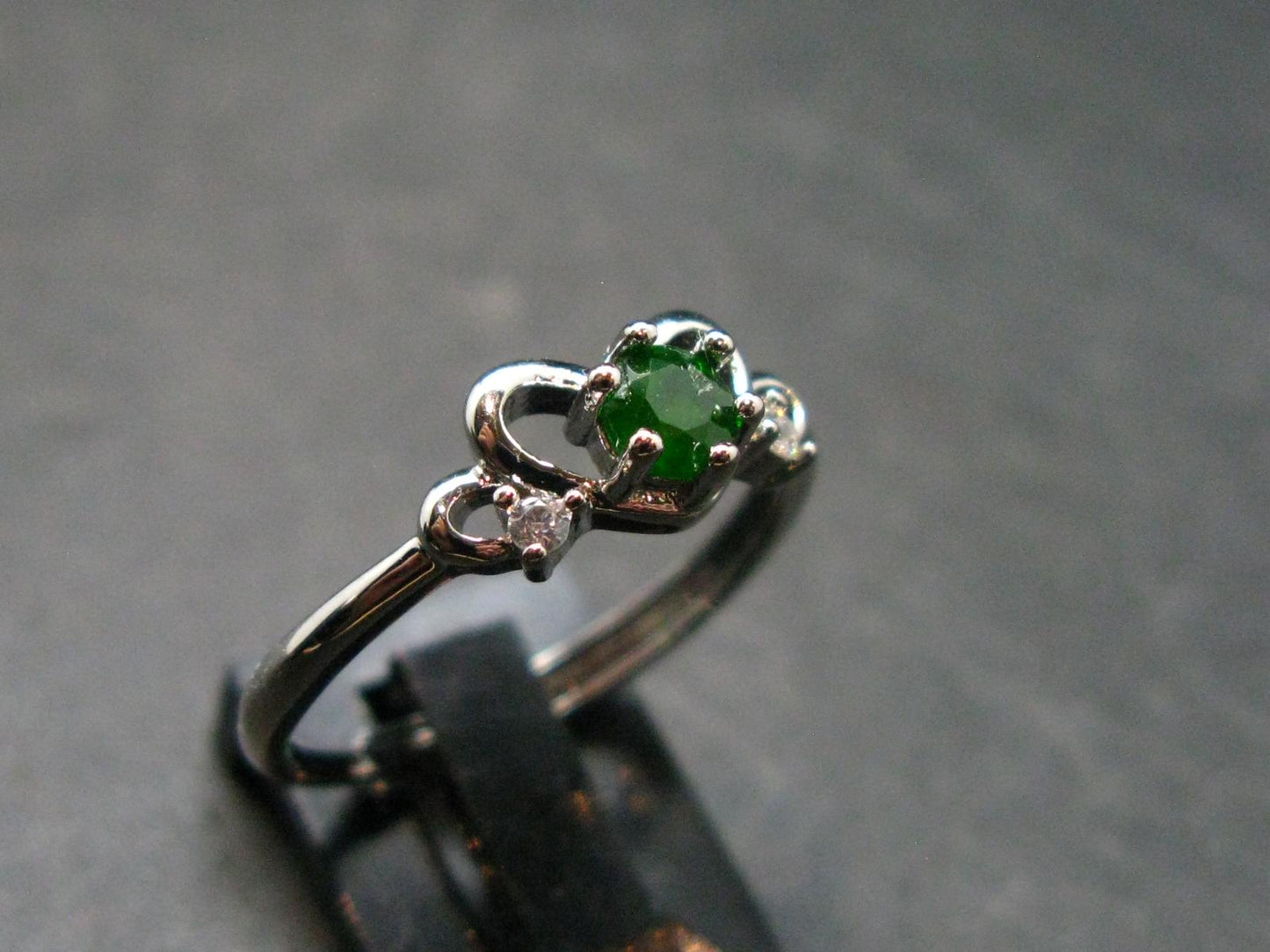 Forest Green Chrome Diopside Ring - 1.64 Grams - Size adjustable