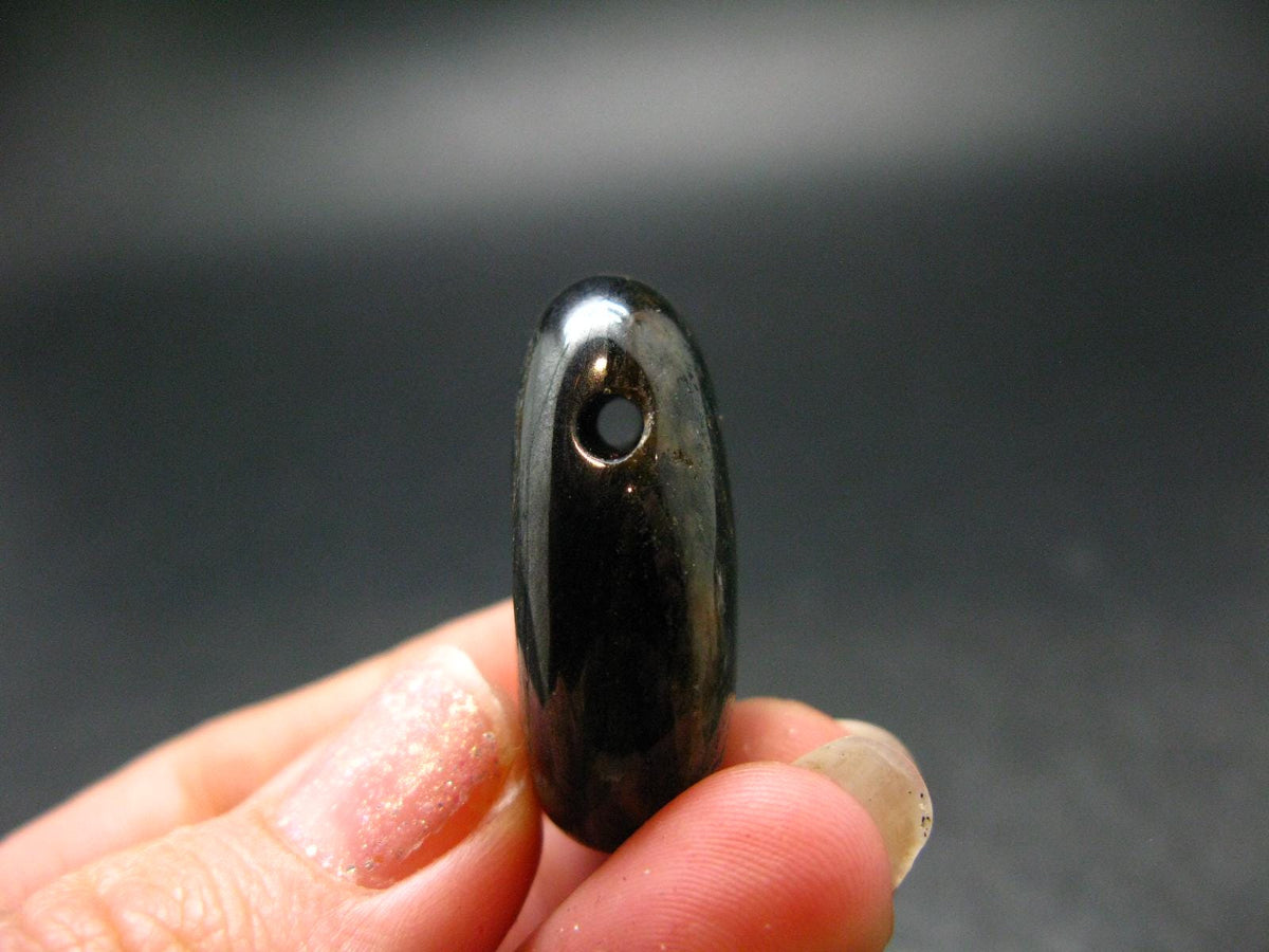 Rare ISUA Stone Metal Free Pendant From Greenland - 1.2" - 16.06 Grams