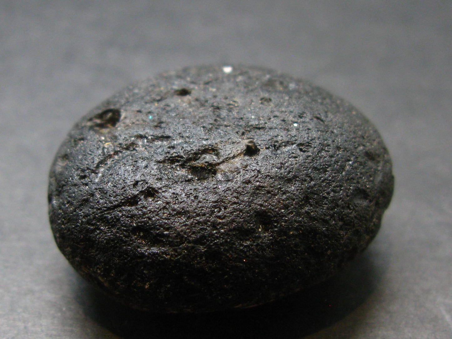 Colombianite Pseudotektite from Colombia - 25.13 Grams - 1.3"