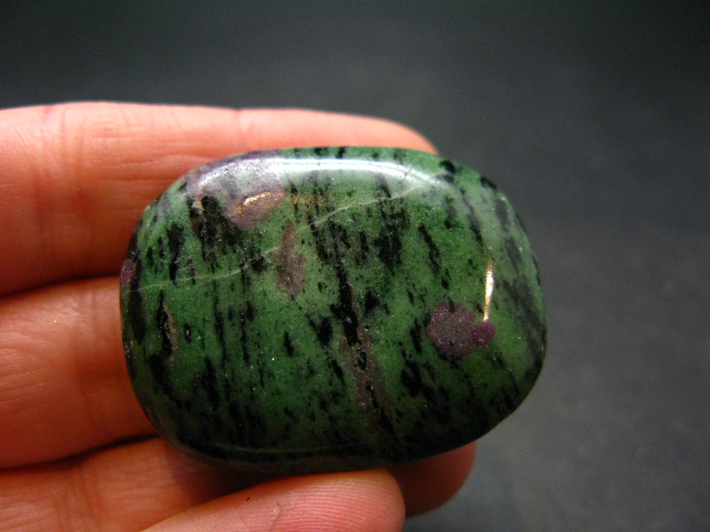 Ruby In Zoisite Tumbled Stone From Tanzania - 1.5" - 25.06 Grams