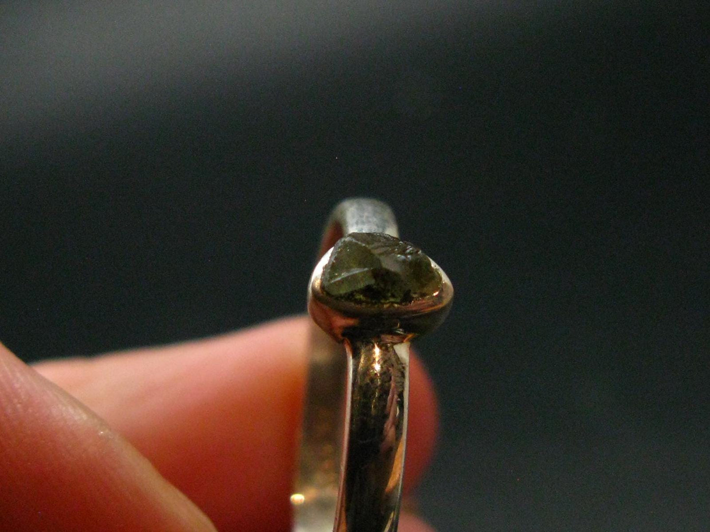 Cute Gem Moldavite Sterling Silver Ring From Czech Republic - Size 10.5 - 2.34 Grams