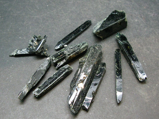 Lot of 10 Rare Aegirine Crystals From Malawi - 26.94 Grams