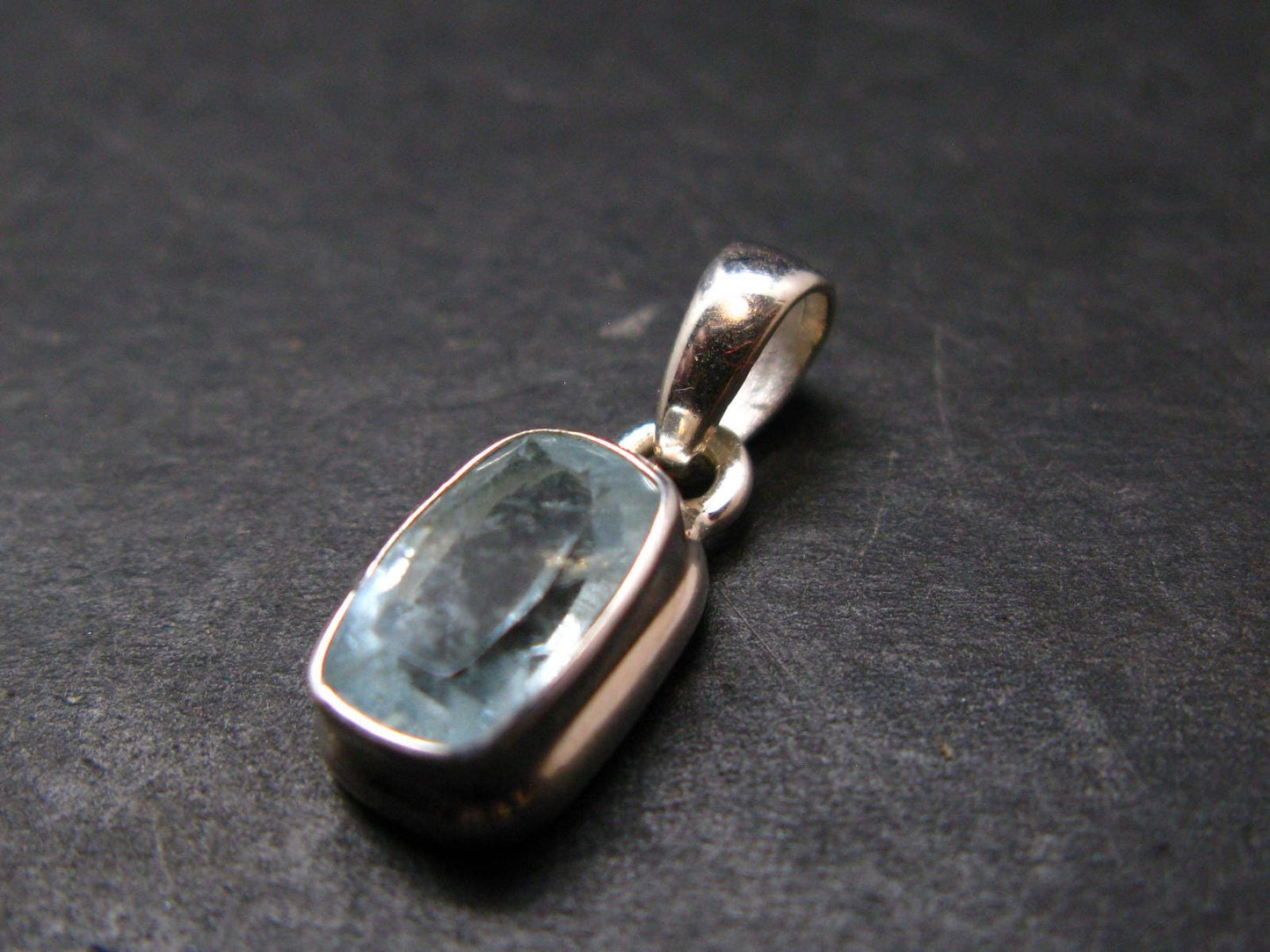 Stunning Genuine Faceted Aquamarine Gem Sterling Silver Pendant From Brazil - 0.7"