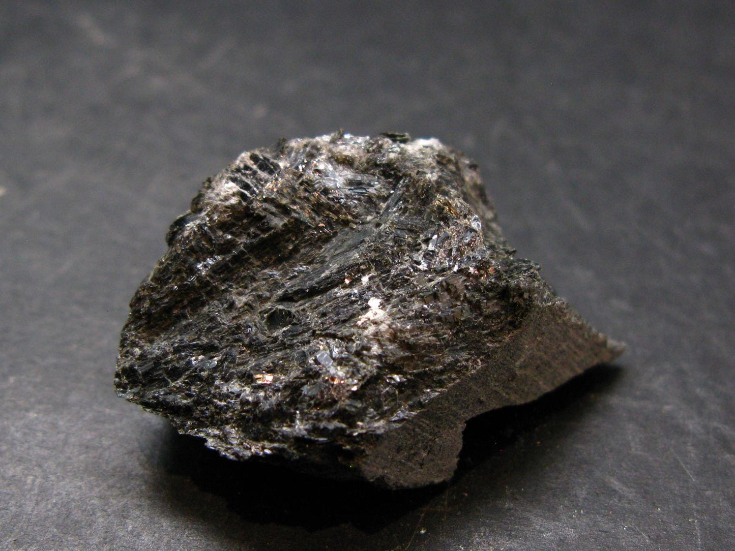 Rare Nuumite Nuummite Raw Piece From Greenland - 16.32 Grams - 1.3"