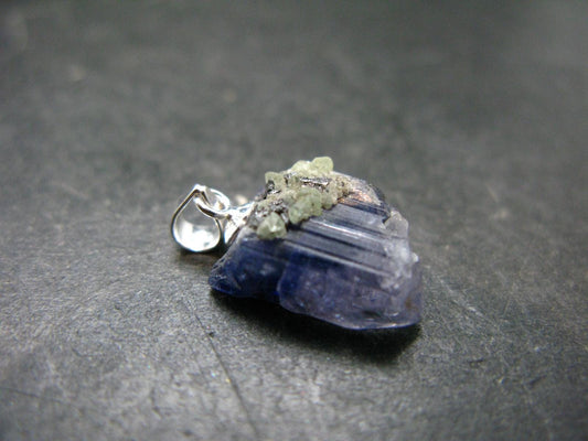 Tanzanite Pendant In Sterling Silver From Tanzania - 0.9" - 1.69 Grams