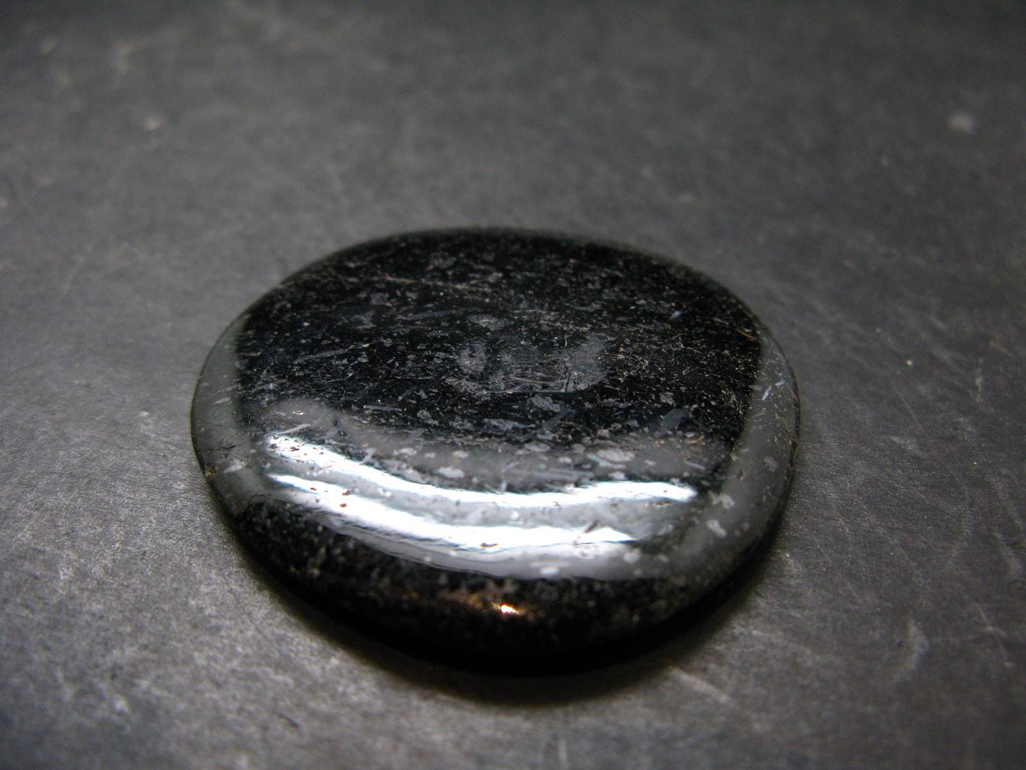 Rare Nuumite Nuummite Tumbled Stone From Greenland - 25.78 Grams - 1.8"