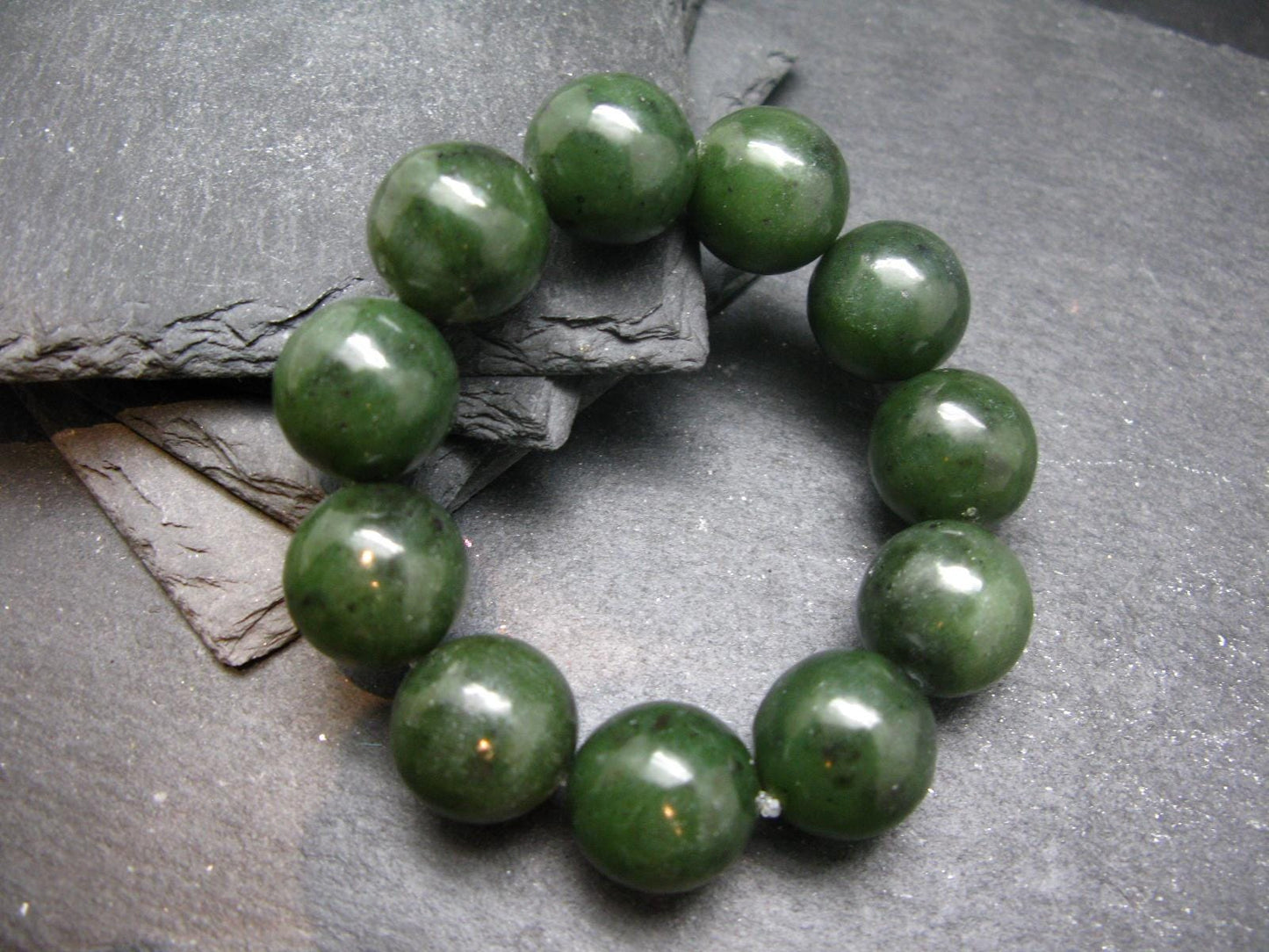 Jade Nephrite Genuine Bracelet ~ 7 Inches ~ 18mm Round Beads