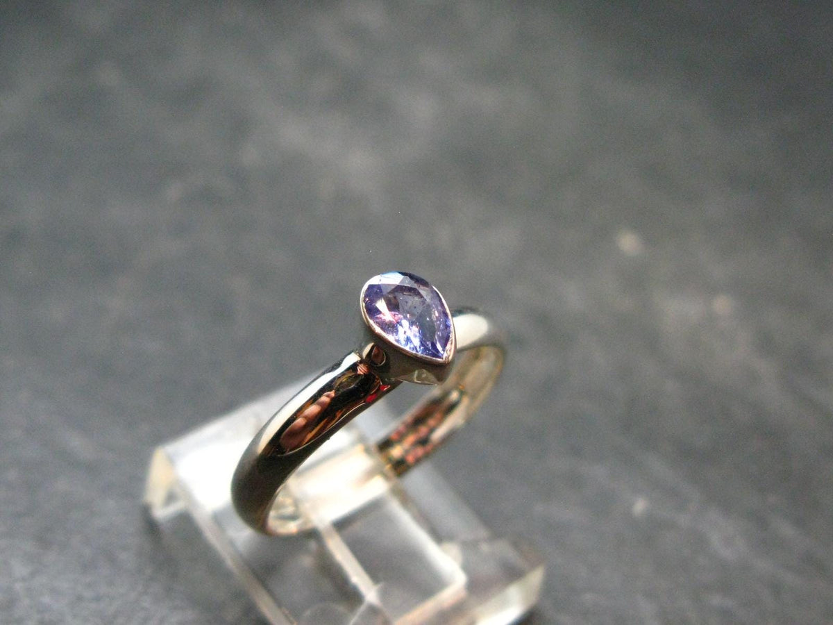 Tanzanite (Zoisite) Sterling Silver Ring - 1.60 Grams - Size 6